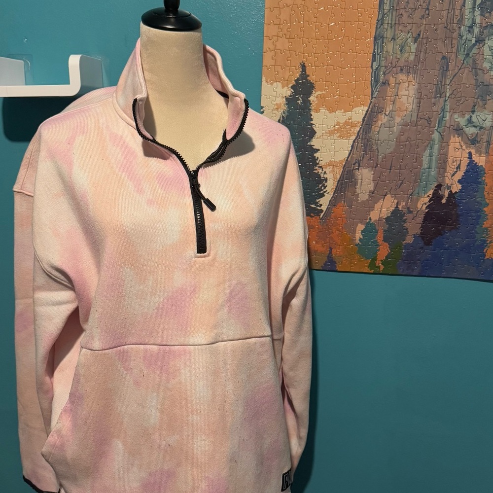 Victoria’s Secret sweater size large